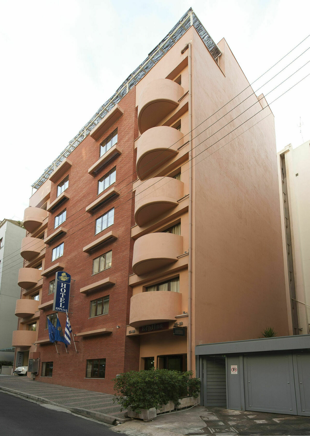 Efplias Hotel Apartments Piräus Exterior foto